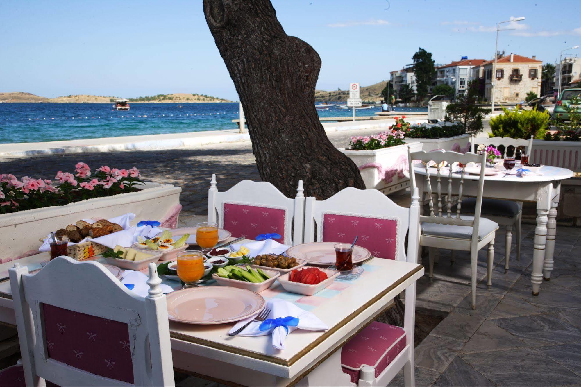 Lola 38 Hotel Foça Exterior foto